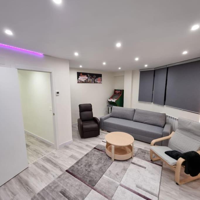 Soho Boutique Tioda, Totalmente Reformado Junto A Las Estaciones, Wifi Apartment Oviedo Exterior photo